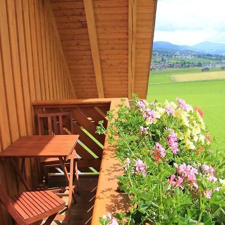 Moser Jaggeihof アパート マリアプファル